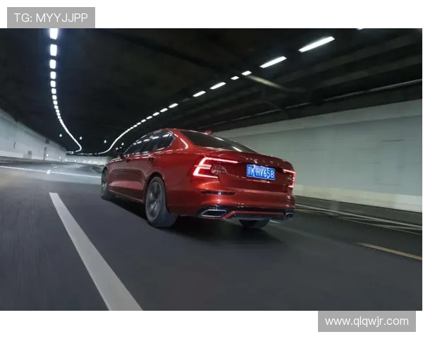 广州排球队的节奏解析:深度探讨排球运动的魅力与技巧 广州排球队的节奏解析:深度探讨排球运动的魅力与技巧