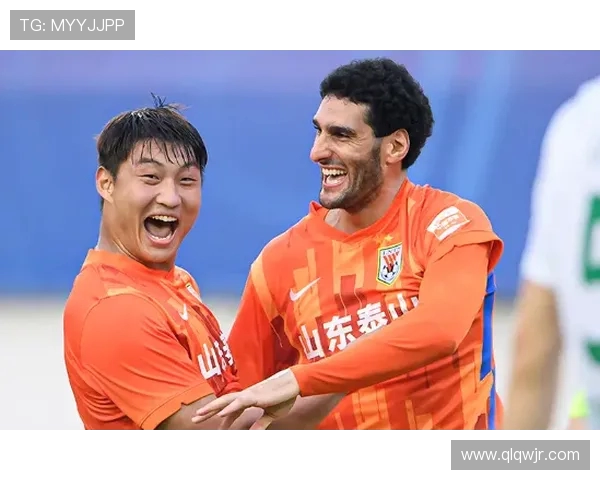 深圳滑板队边路渗透战术解析与应用策略深度剖析