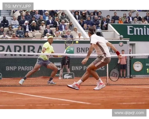 深圳网球队与杭州网球队速度对比赛后分析与战术总结 深圳网球队与杭州网球队速度对比赛后分析与战术总结