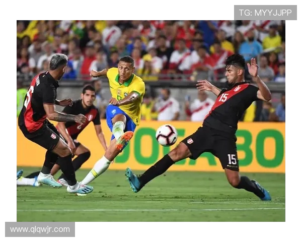 巴西对阵秘鲁精彩直播全程回顾与赛后分析尽在这里