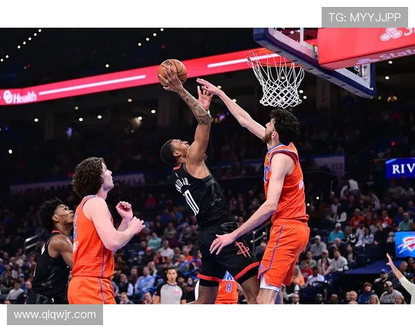 火箭与雷霆对决胜分差分析及比赛精彩瞬间回顾