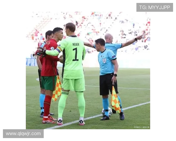 诺伊尔:从守门员到传奇的足球之路与不屈精神 诺伊尔:从守门员到传奇的足球之路与不屈精神