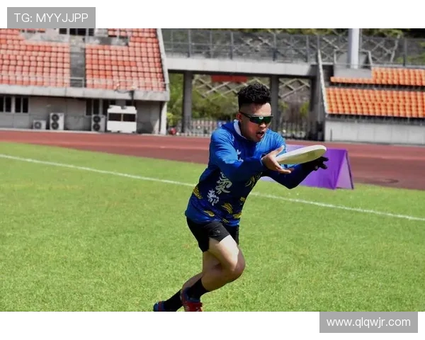 成都飞盘队领跑最新飞盘配合TOP10展现团队实力与默契 成都飞盘队领跑最新飞盘配合TOP10展现团队实力与默契