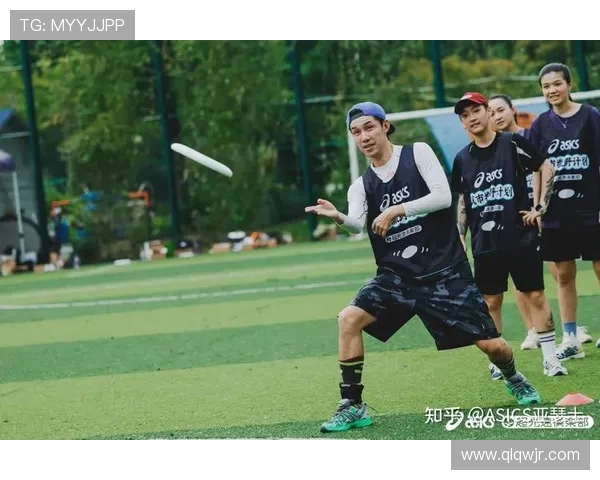武汉飞盘队的速度之美:探索飞盘运动的魅力与激情 武汉飞盘队的速度之美:探索飞盘运动的魅力与激情