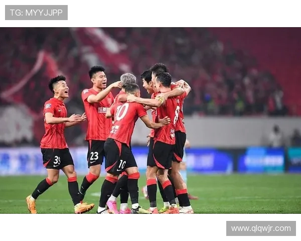 重磅专题：成都排球队如何实现反击战术的全面革新与突破