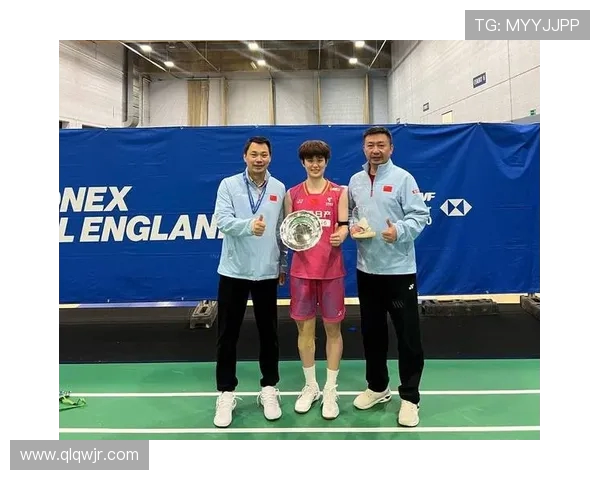 世锦赛特别报道:成都羽毛球队拼搏历程与荣耀瞬间的深度剖析 世锦赛特别报道:成都羽毛球队拼搏历程与荣耀瞬间的深度剖析