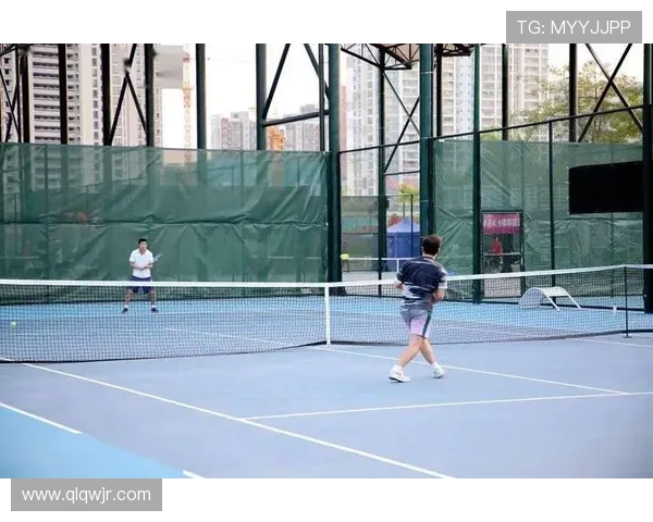 成都网球队的速度提升之路与训练技巧探讨